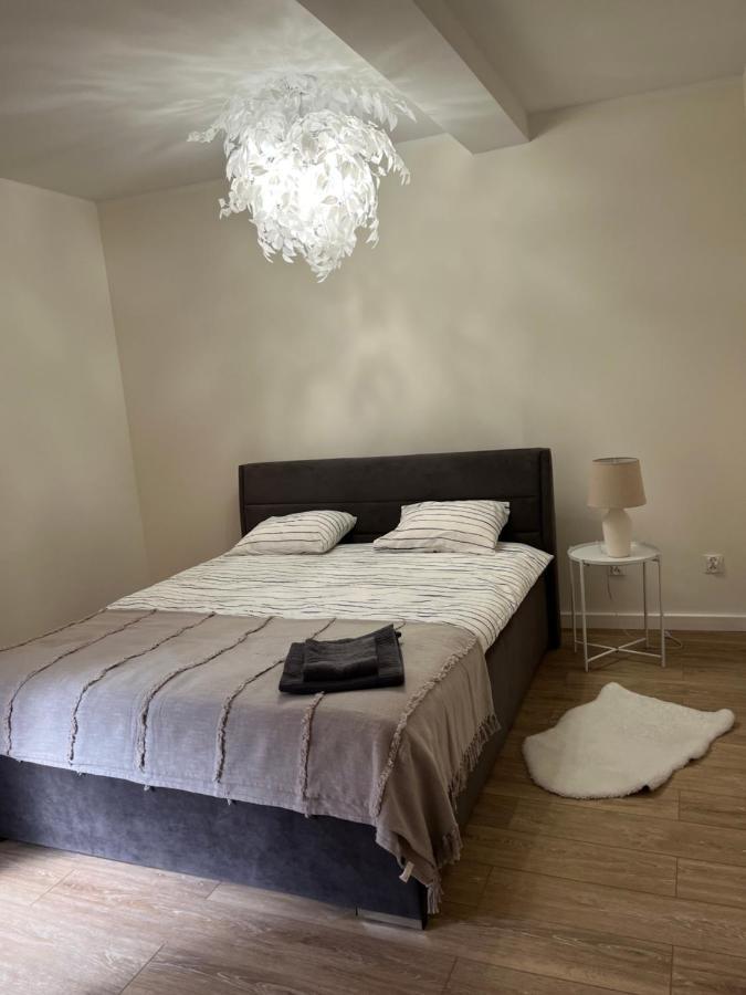 Apartamenty Aleja Jana Pawla II Wągrowiec Exteriör bild
